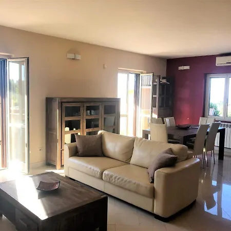 Del Sole Nyaraló
