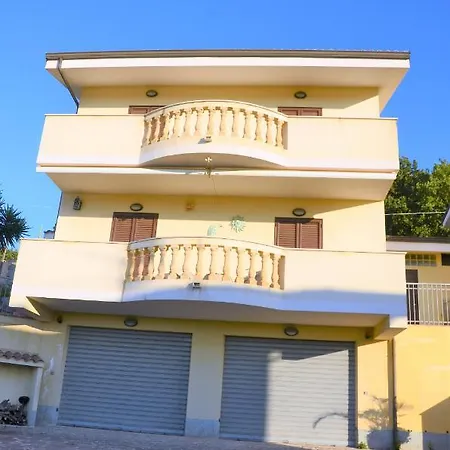 Del Sole Nyaraló Tropea
